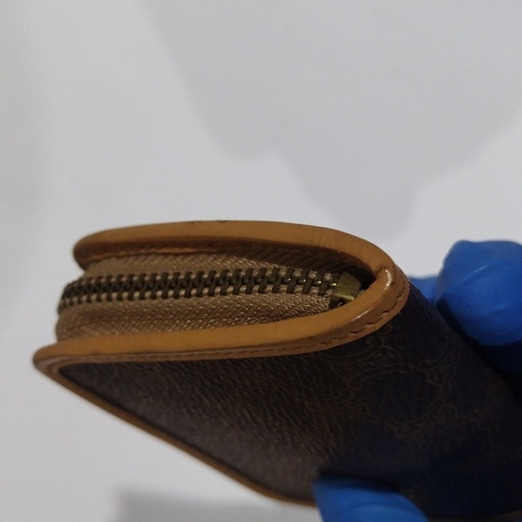 π Authentic Celine Monogram Brown Leather Round Zip Coin Purse β Stylish & Chic - Picture 5 of 9